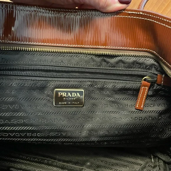 Prada Rust Patent Leather Shoulder Bag WITH AUTHENTICITY CARD - Picture 9 of 14